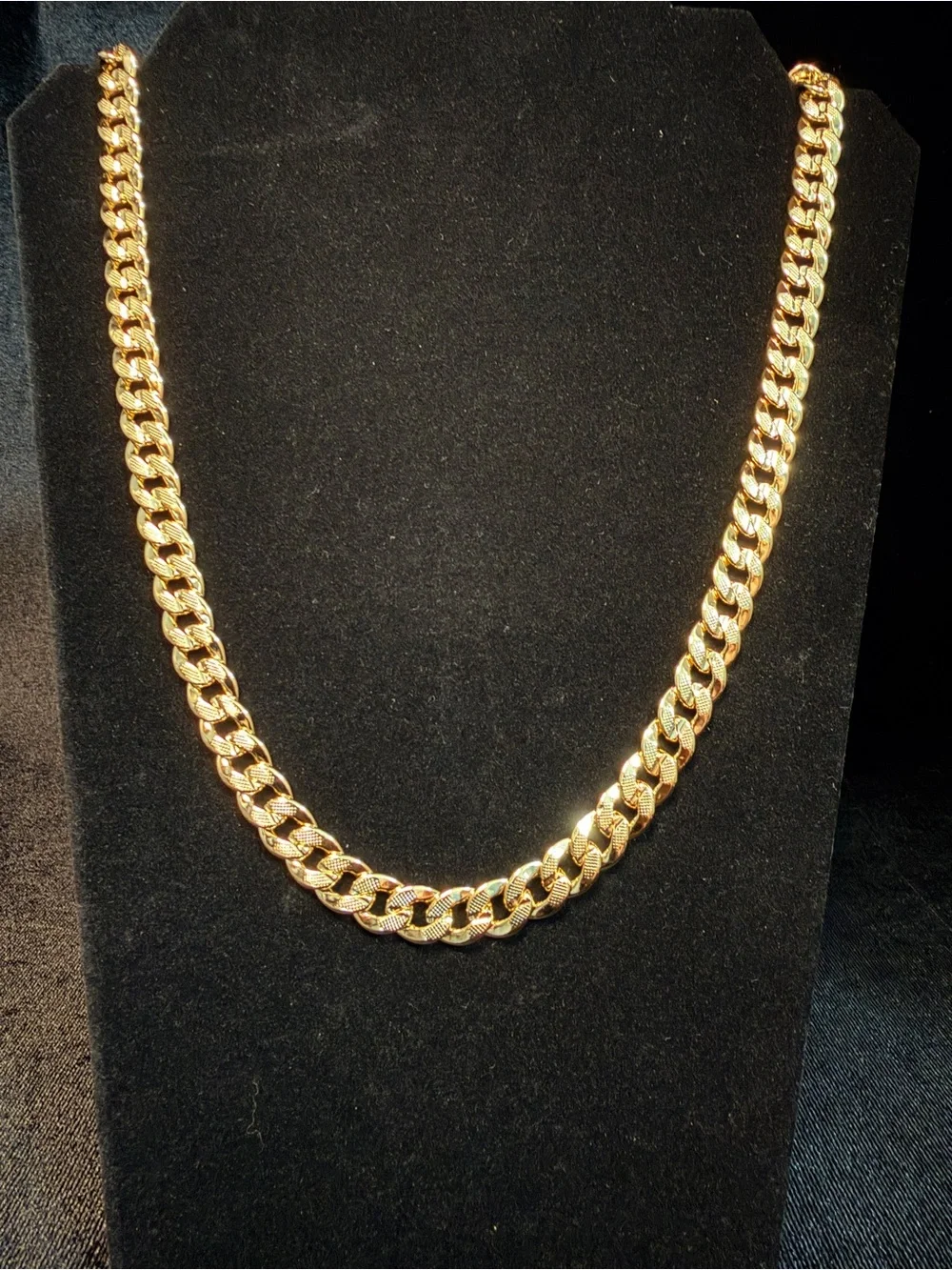 Diamond Cut Concave Cuban Necklace 14K Stamped Gold Filled 24in 9.5MM Brand New